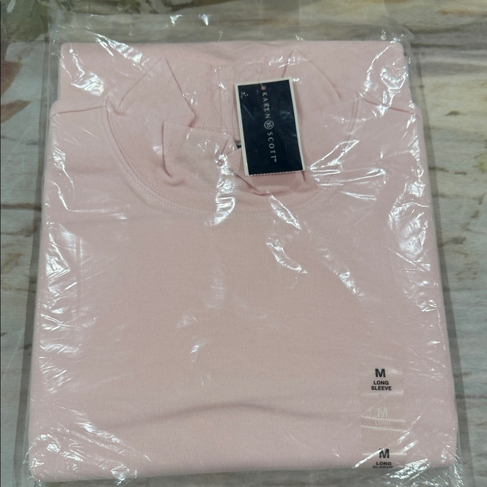 NWT Karen Scott Women’s Turtleneck Light Pink Long Sleeve